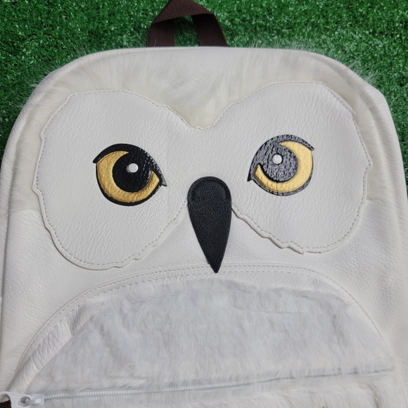 Harry Potter Hedwig Owl Faux Leather School Backpack Bag White Brown Padded New - Picture 2 of 12